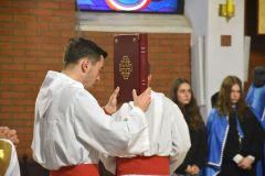 1_liturgia-Wielkiego-Czwartku-2023-1